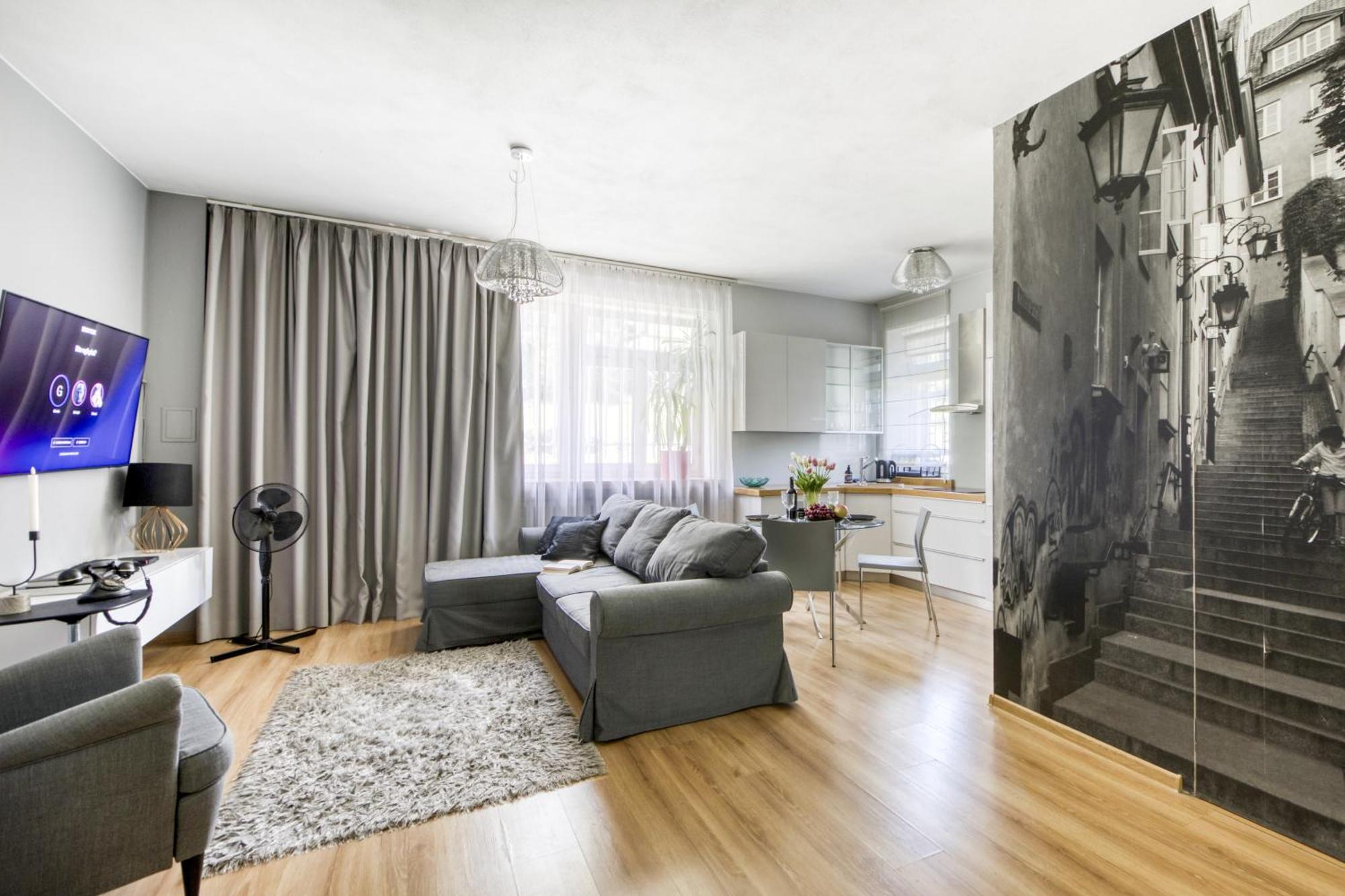 Nr 1 Europa22 Centrum Apartment Old Town Warsaw Stare Miasto Historyczna Kamienica Umiejscowiona W Zabytkowej Czesci Warszawy Obok Parku Multimedialnego I Barbakanu Parking 24H Sniadanie Opcjonaln Breakfast Optional Check In From 14 Pm Parter Ground מראה חיצוני תמונה